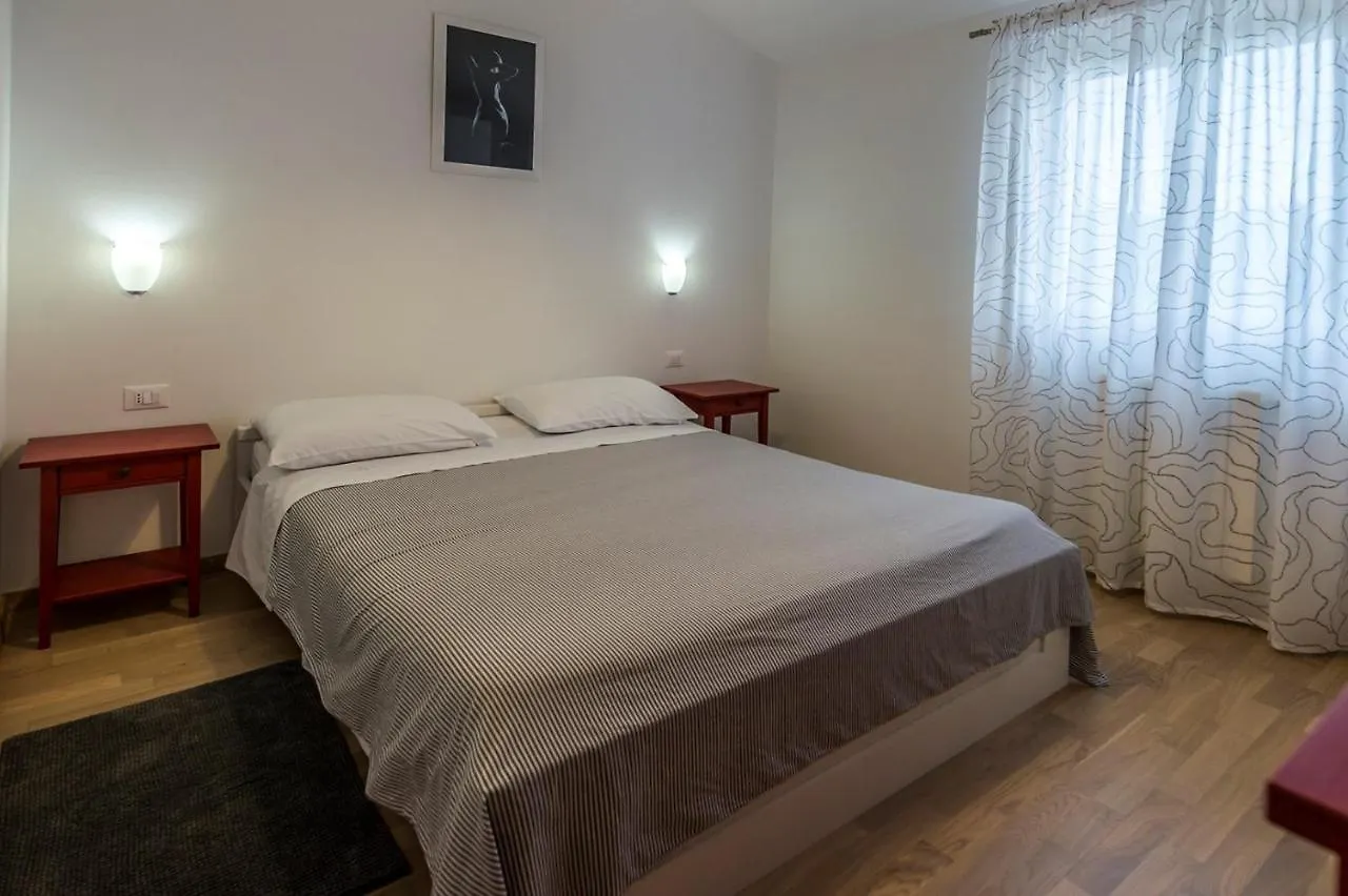 Modern Villa Vesna With Private Pool Jakici 0*,  크로아티아